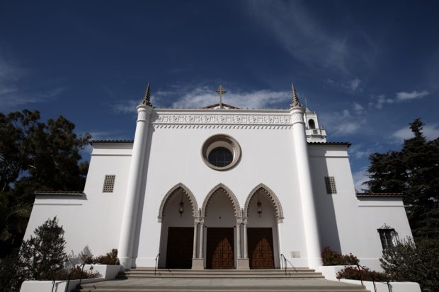 Sacred Heart Chapel 955 620x413 - 15 Free Mental Health and Wellness Resources for LMU Students